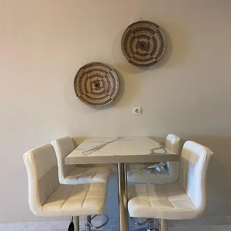 דירה Ardani Bay