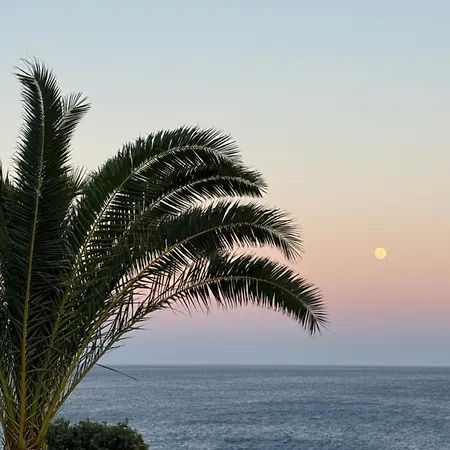 Ardani Bay Lägenhet *