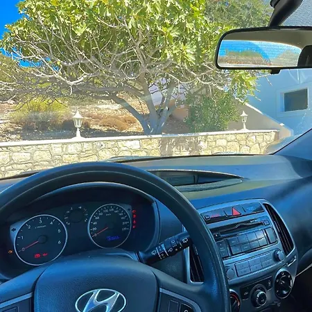 Ardani Bay דירה אמופי