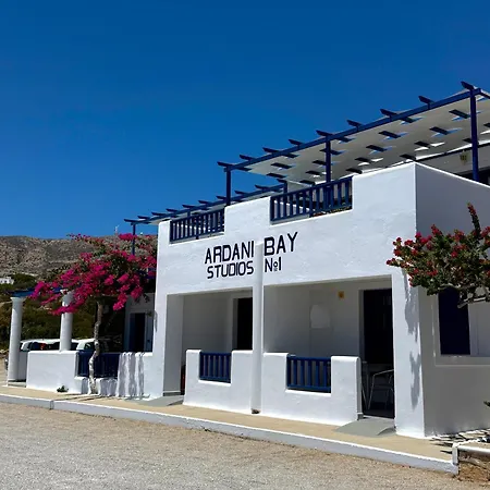 アパート Ardani Bay アモピ