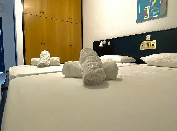 Ardani Bay * Amoopí