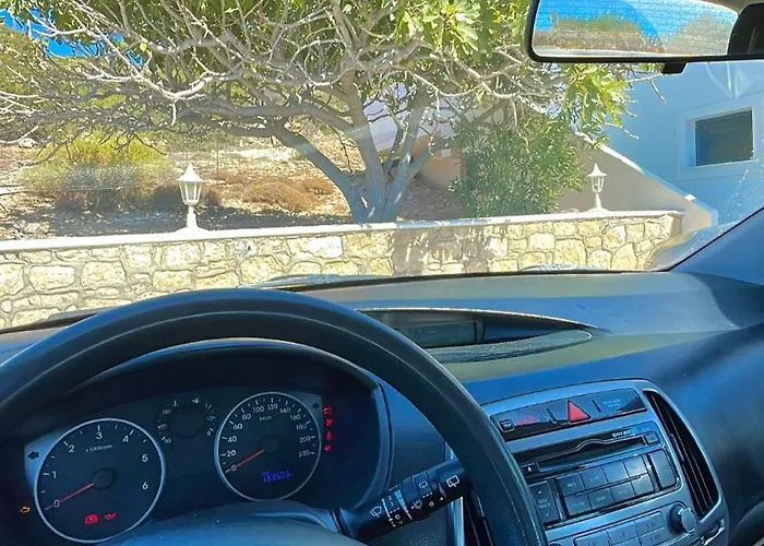 Ardani Bay アパート アモピ